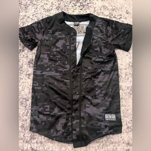 Sullivan King Jersey - Size Medium